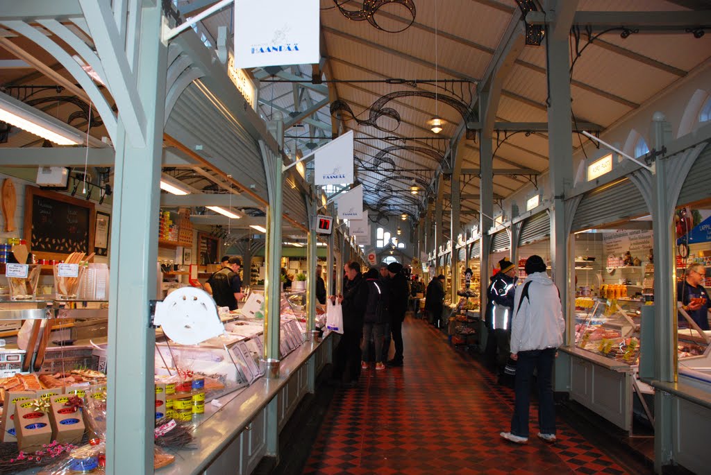 Mercat d'Oulu by frederic baiges