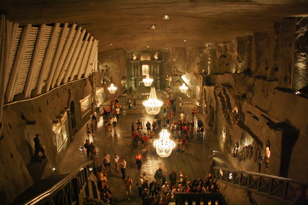 Interior mina de sal de Wieliczka by Javier González