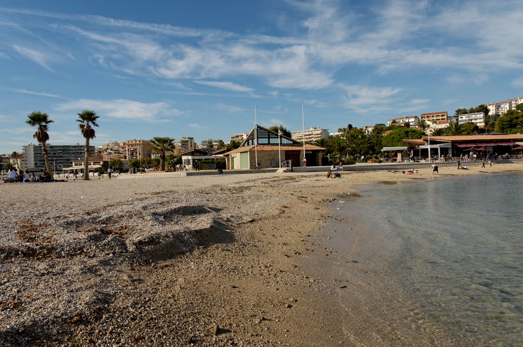 Plage du Mourillon by Pascal Regimbaud