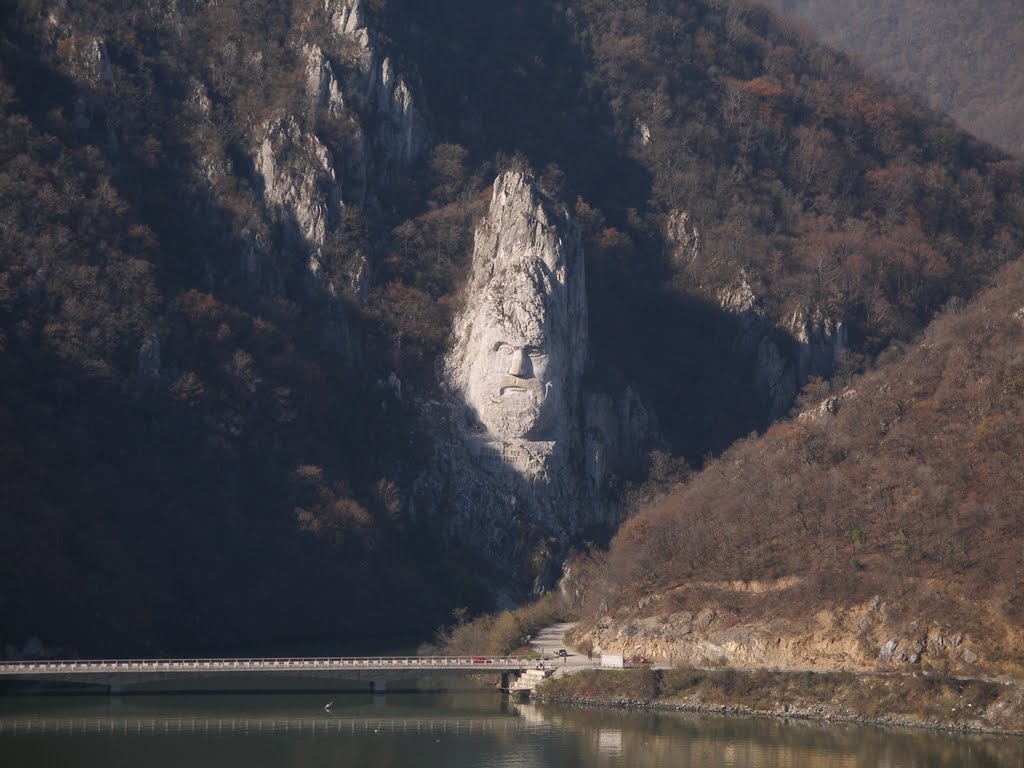 Decebalus, dakijski kralj, Portile de fier/Đerdap, 14.11.2010. by VladimirNSSerbia