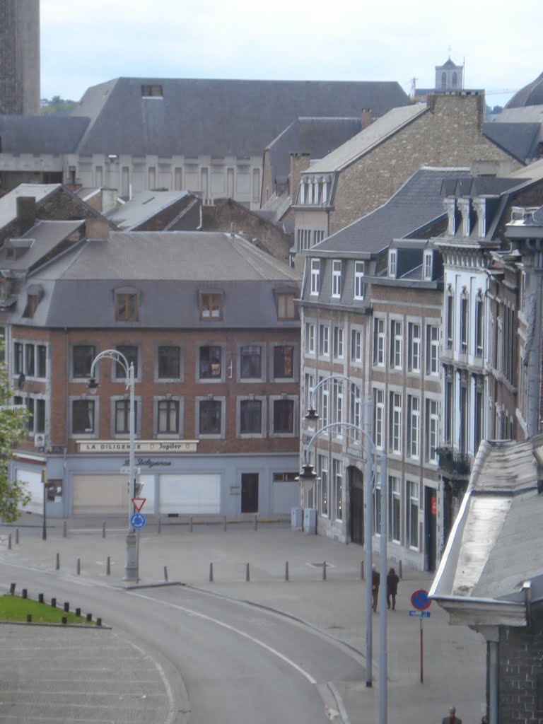 NG159 - Liège - Vue vers l'hôtel de ville. by AngeloMussoBe