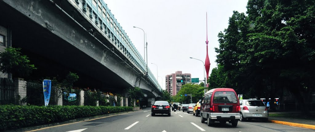 106, Taiwan, 台北市大安區龍門里 by ImagingCity10