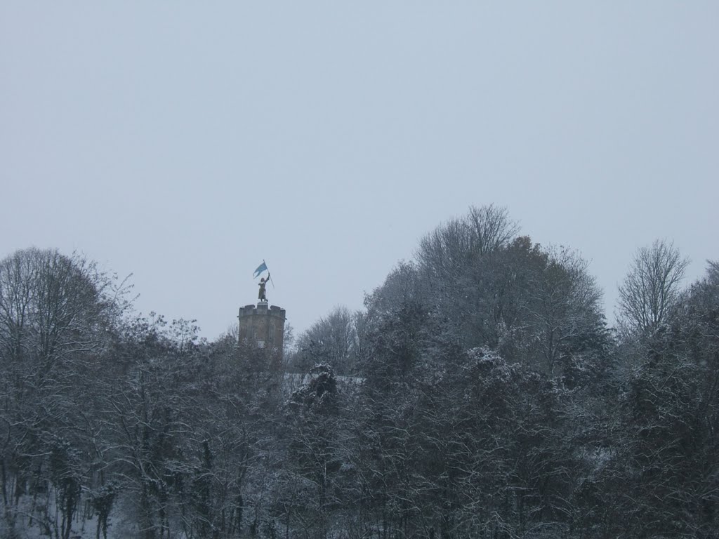 Statue Jeanne d'Arc sous la neige by Christophe Feliciagg…