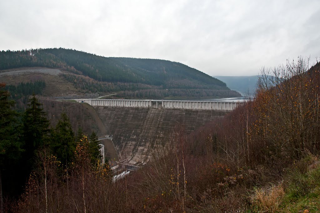 Zweithöchste Staumauer Deutschlands by pipensmoker