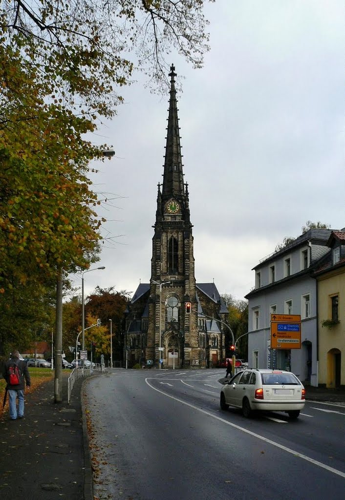 Freiberg - Die B173 mit Blick auf die Jacobikirche by Thomas Eichler