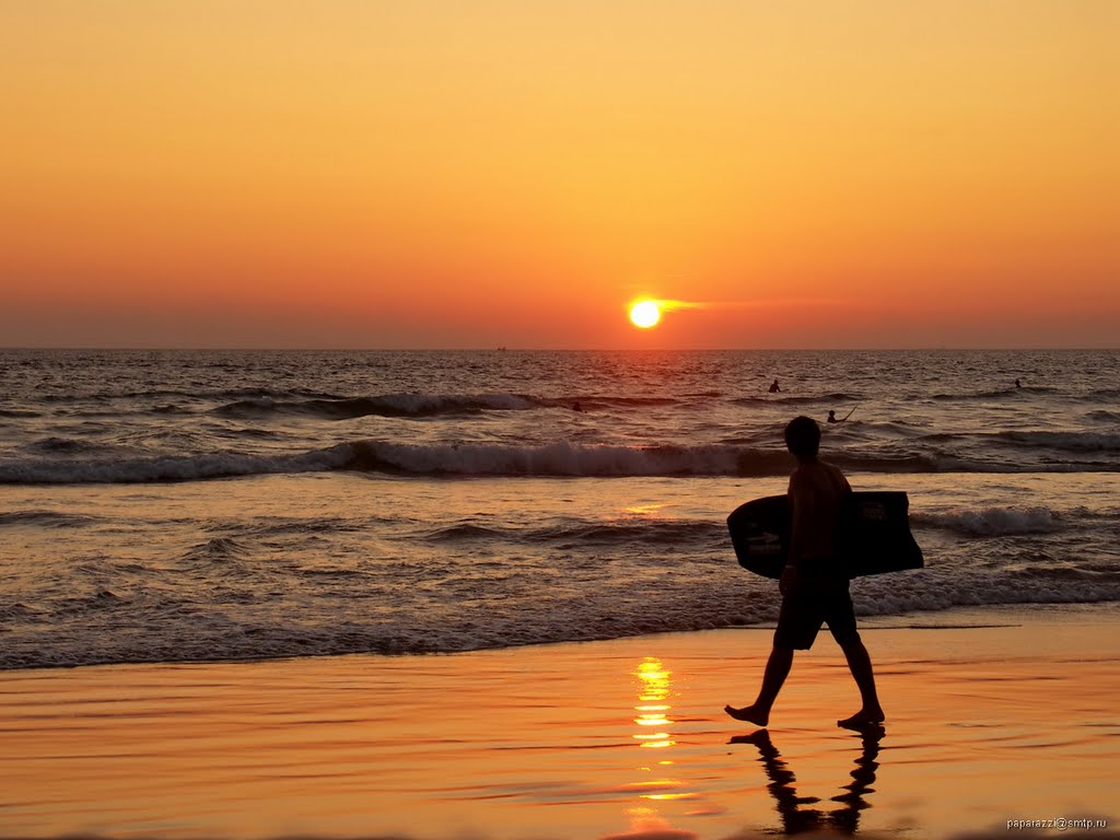 Sri Lanka Hikkaduwa Beach sunset by paparazzistas