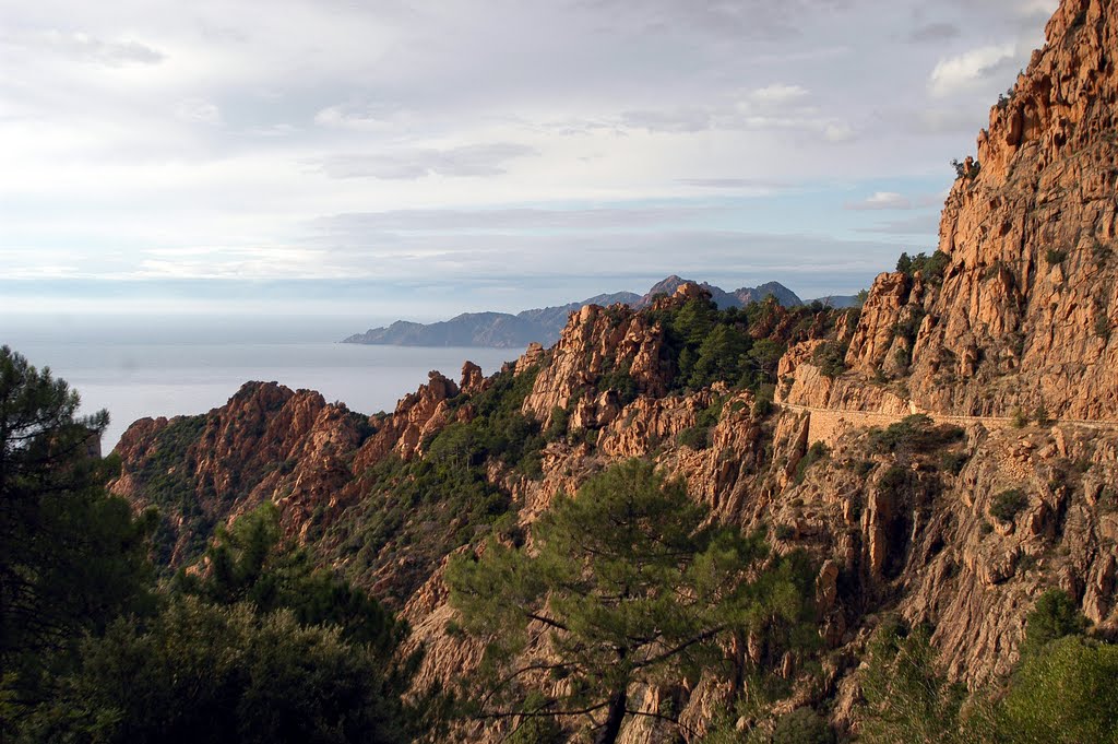 Route dans les Calanches de Piana by ouatom56