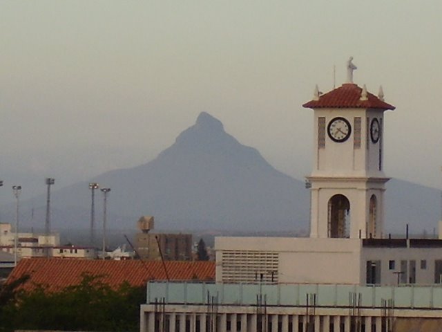 Iglesia de Punto Fijo.Cerro Santa Ana en el fondo by marycielo