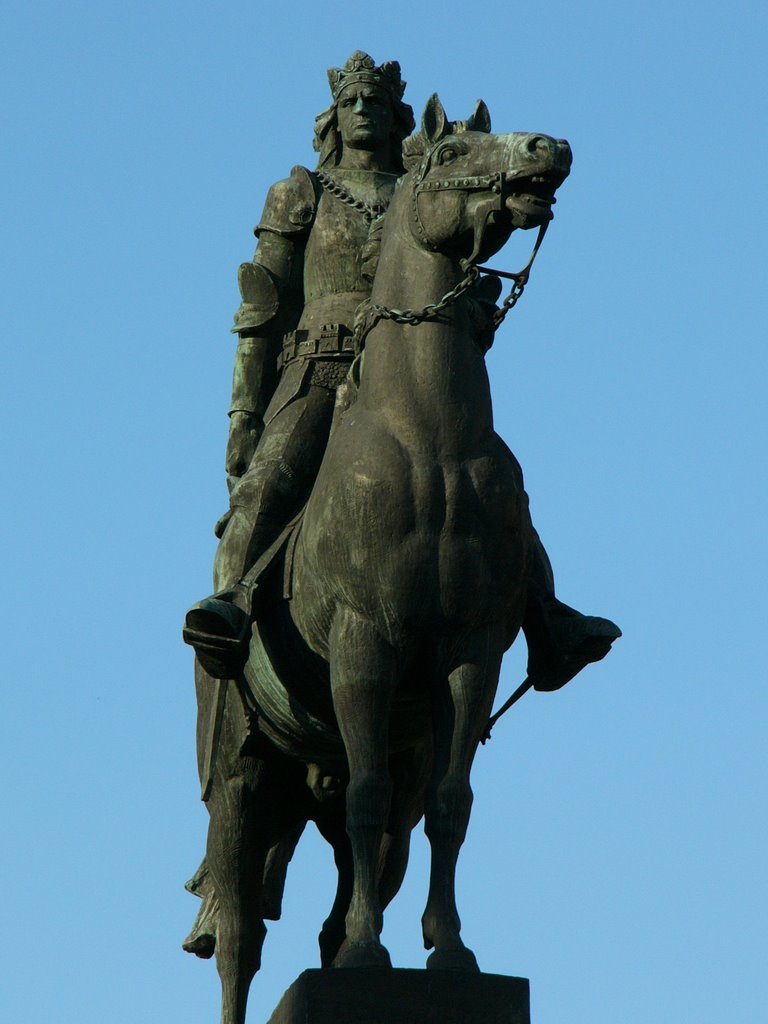 Władysław Jagiełło on Grunwald monument by Tomasz Buczyński