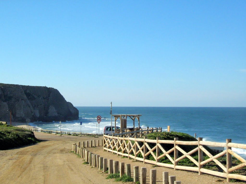 Praia Grande - Colares - Portugal by CidonioRinaldi