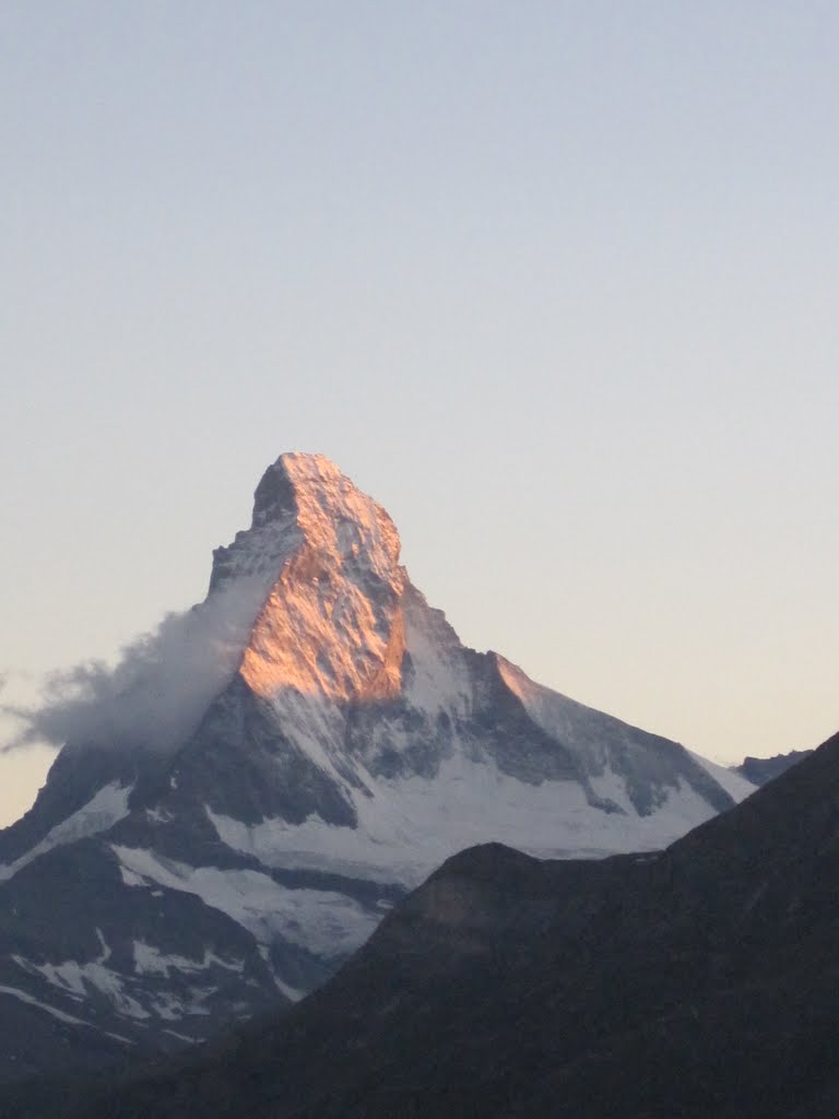 Blick aufs Mattherhorn im Abendrot by yannickolo