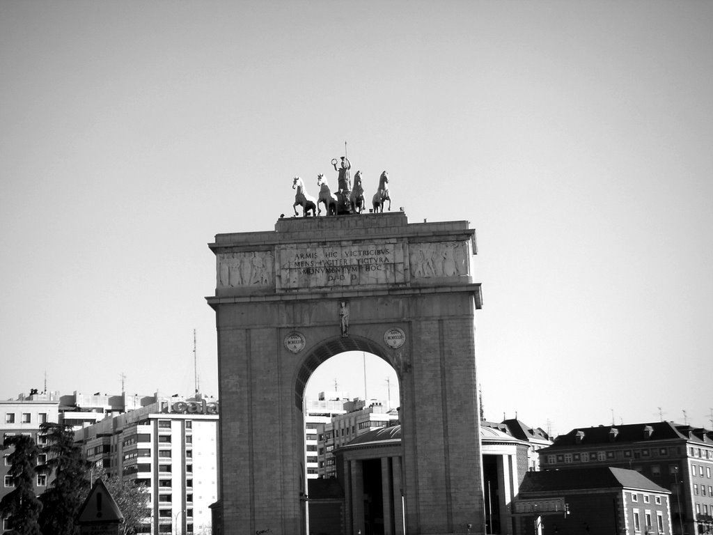 Arco de la victoria by baag