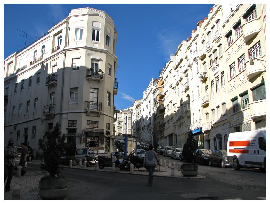 Bairro das Colónias - Rua de Macau by Barragon