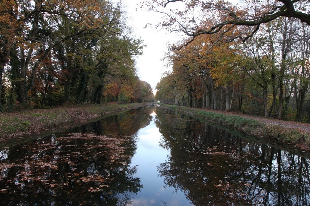 Canal de Nantes a Brest by www.binnenvaartinbee…