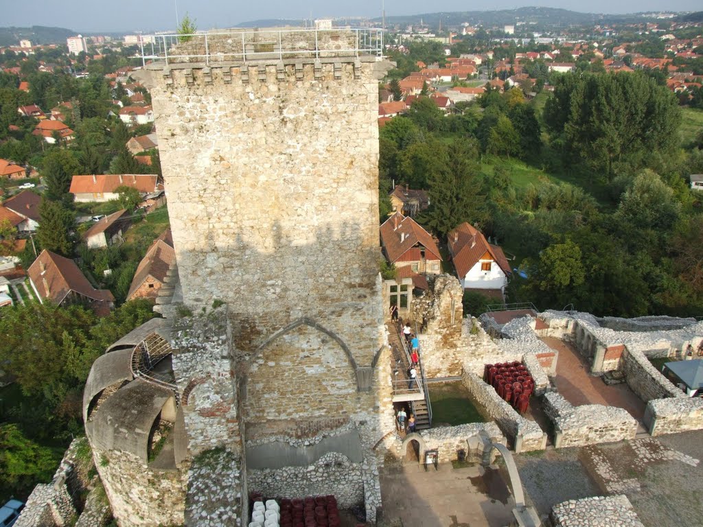 Látkép a diósgyőri várból by Kempf András