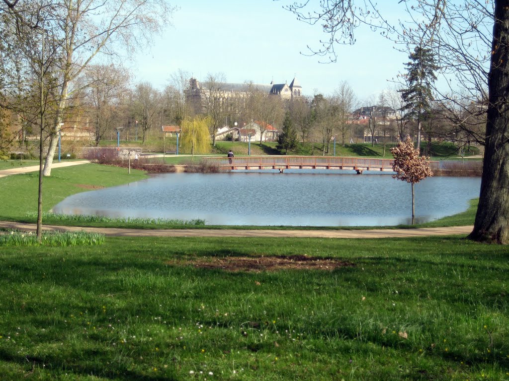 Châlons-en-Champagne : le jard Anglais by Effel