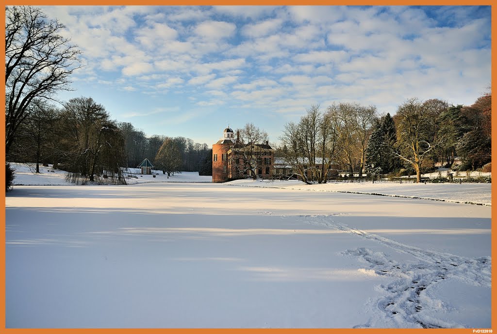 Rozendaal; castle Rosendael by Fred van Daalen