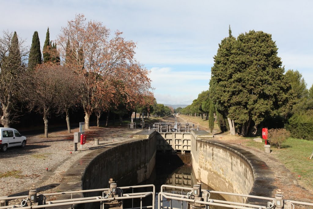 Canal de Jonction by www.binnenvaartinbee…