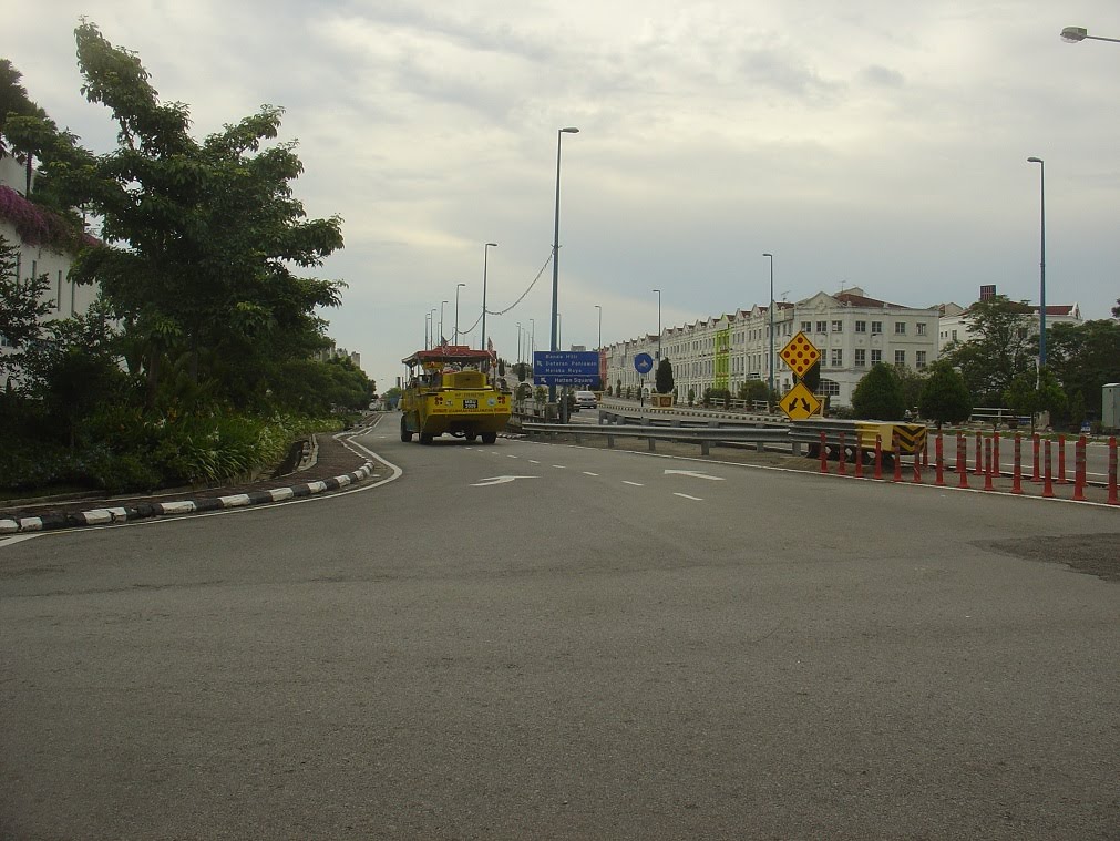 Jalan Syed Abdul Aziz - Melaka by Paul HART