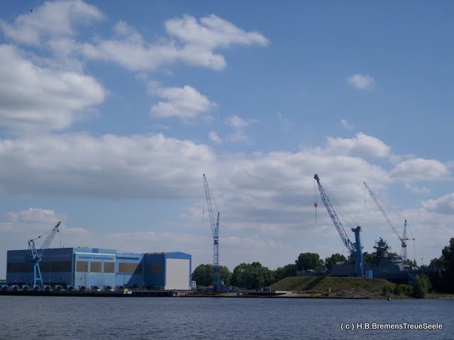 Ehemalige Rolandwerft, jetzt Lürssen mit Rüstungsaufträgen erfolgreich am Weltmarkt! by Heinz.Bock