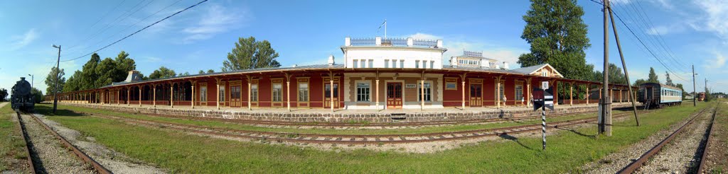 Haapsalu train station wide panorama by Petteri Kantokari