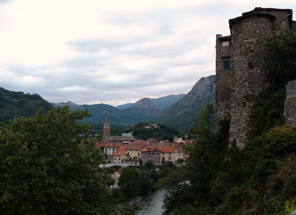 Tarascon sur Ariege by Roland Courtin