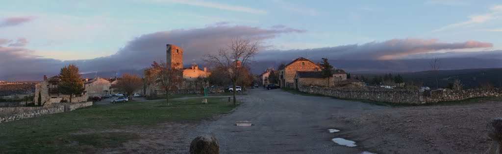 Pedraza, Calle Mayor (Panorama) by juppstriker