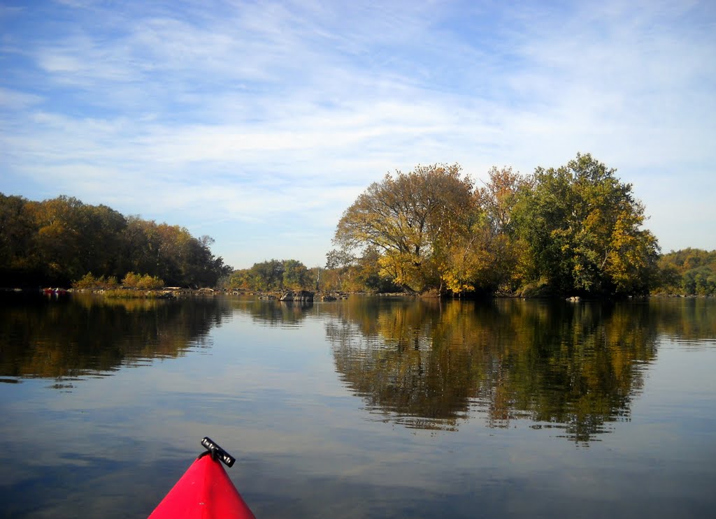 Potomac River near Swain's Lock by Midnight Rider