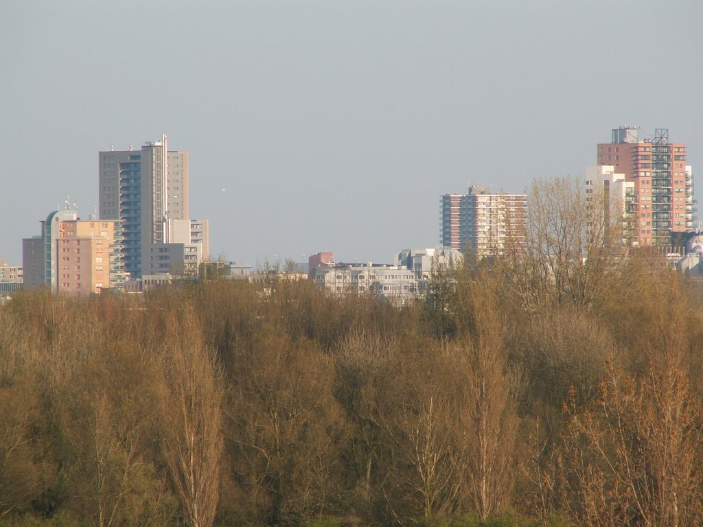 Gzicht op stadscentrum van Zoetermeer by Mark Wijnen