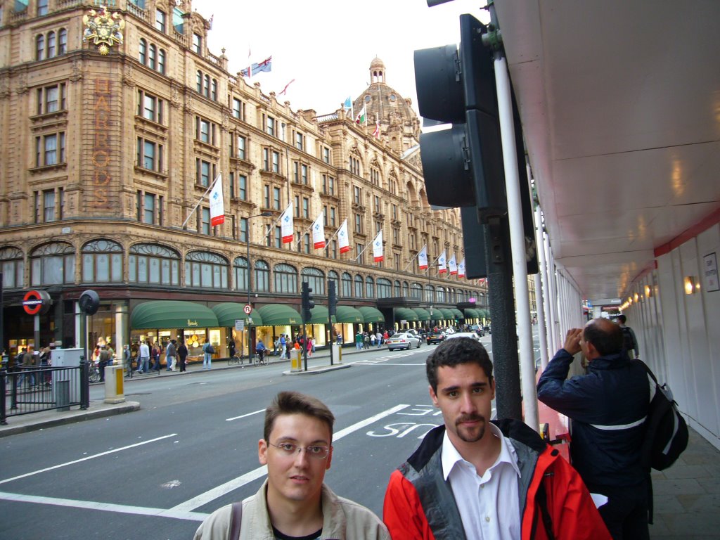 Harrods 1 by JesusVillalba