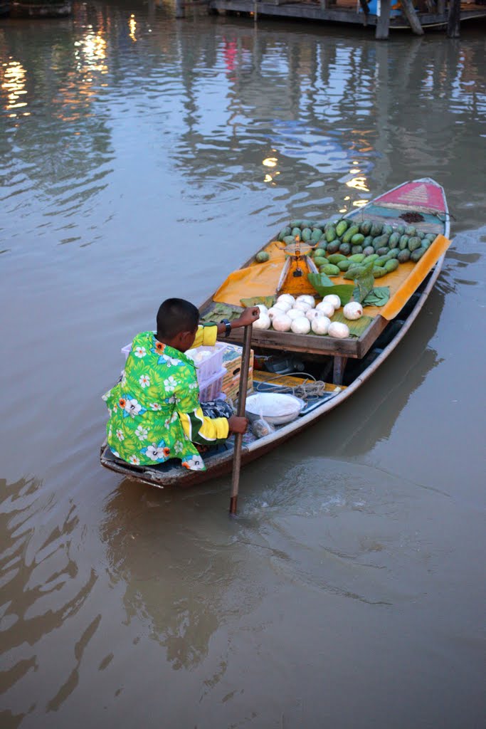 Na Kluea, Bang Lamung District, Chon Buri, Thailand by Alexey Merzlikin