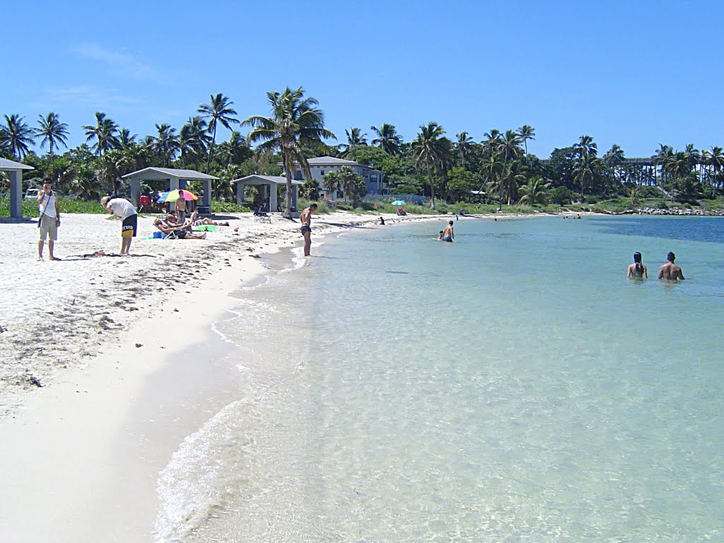 Calusa Beach - Bahia Honda State Park by sc81