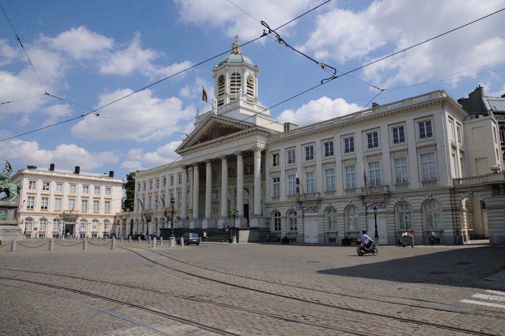 Palazzo Reale by Riccardo Fascio