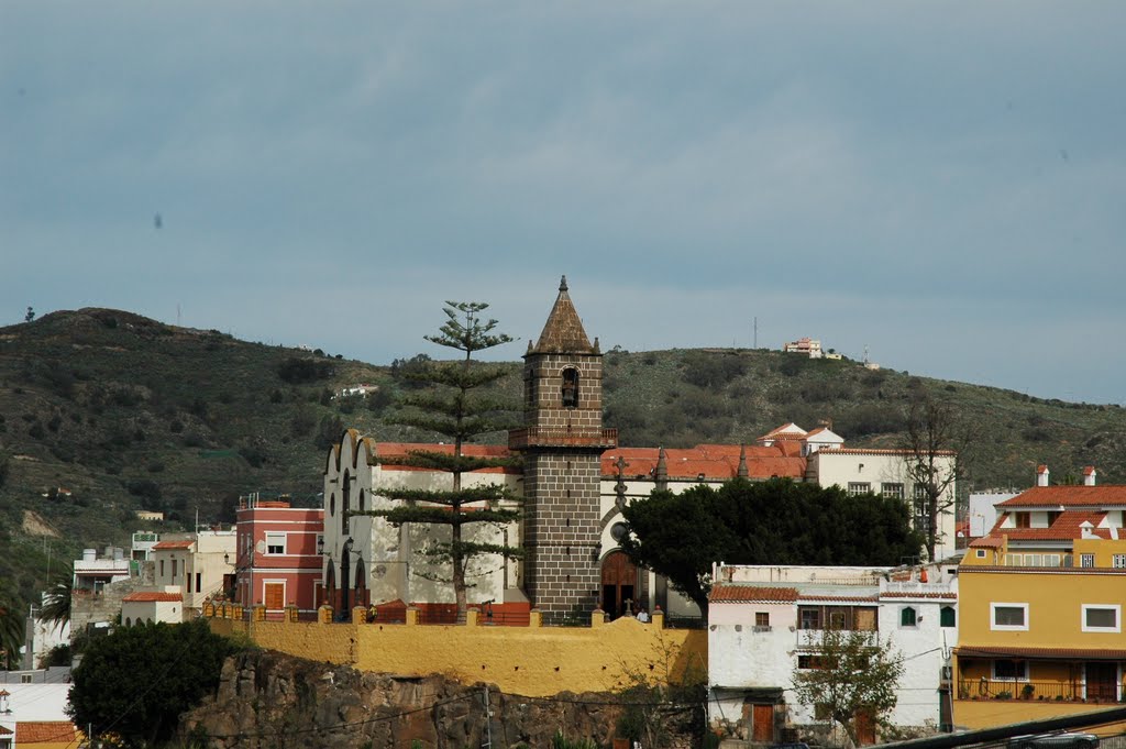 Iglesia de la Villa de Santa Brigida by Villa de Santa Brígi…