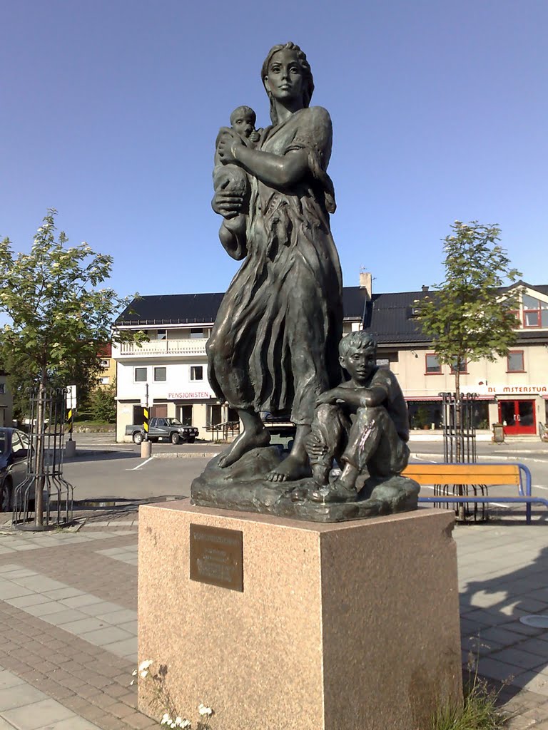 Памятник Матерям войны Monument to the Mothers of War Sodanaikaisille äideille omistettu muistomerkki by Irina Kutina