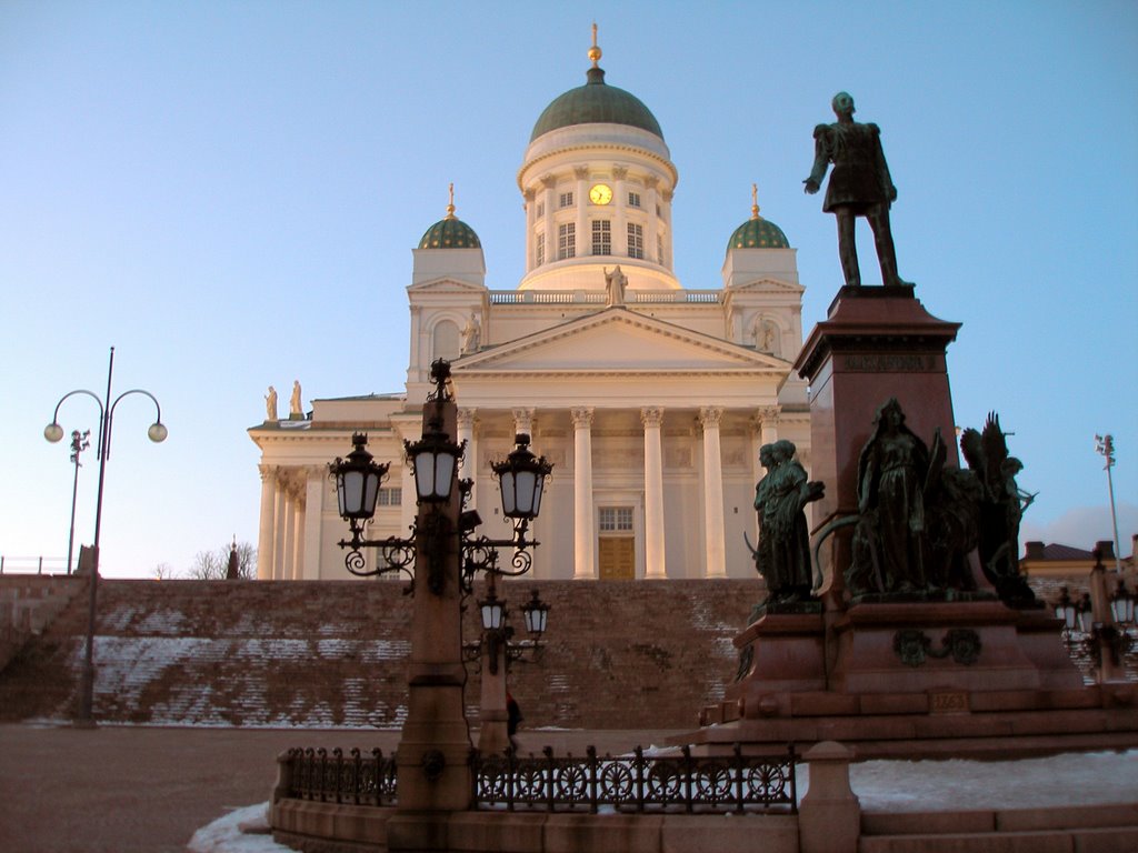 Helsinki Cathedral by Aweloch