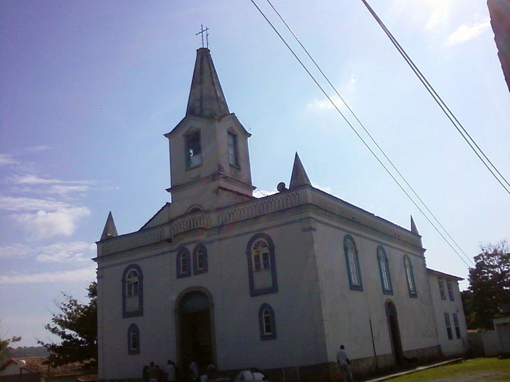 Igreja de Dorândia by Jose Adal Pereira de…