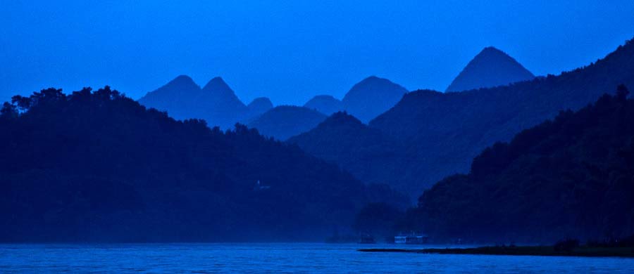 The karst mountains and Li Jiang river by paul runnestø