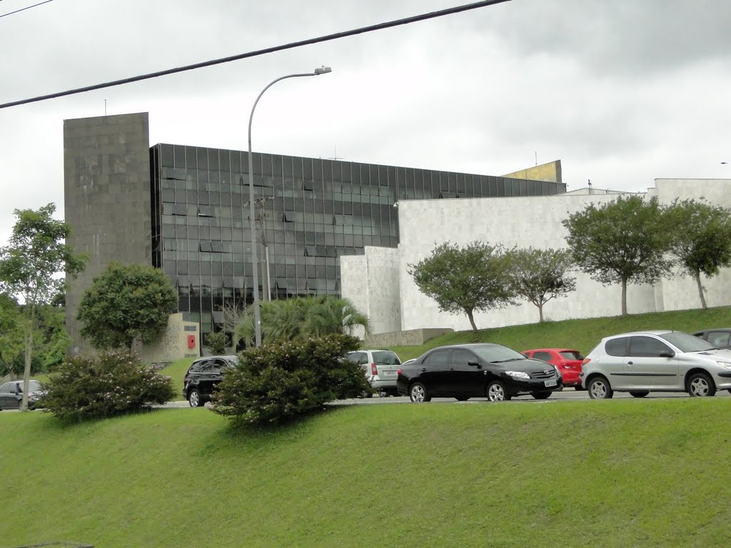 Tribunal de Contas no Centro Cívico em Curitiba, PR. by Ricardo Mercadante