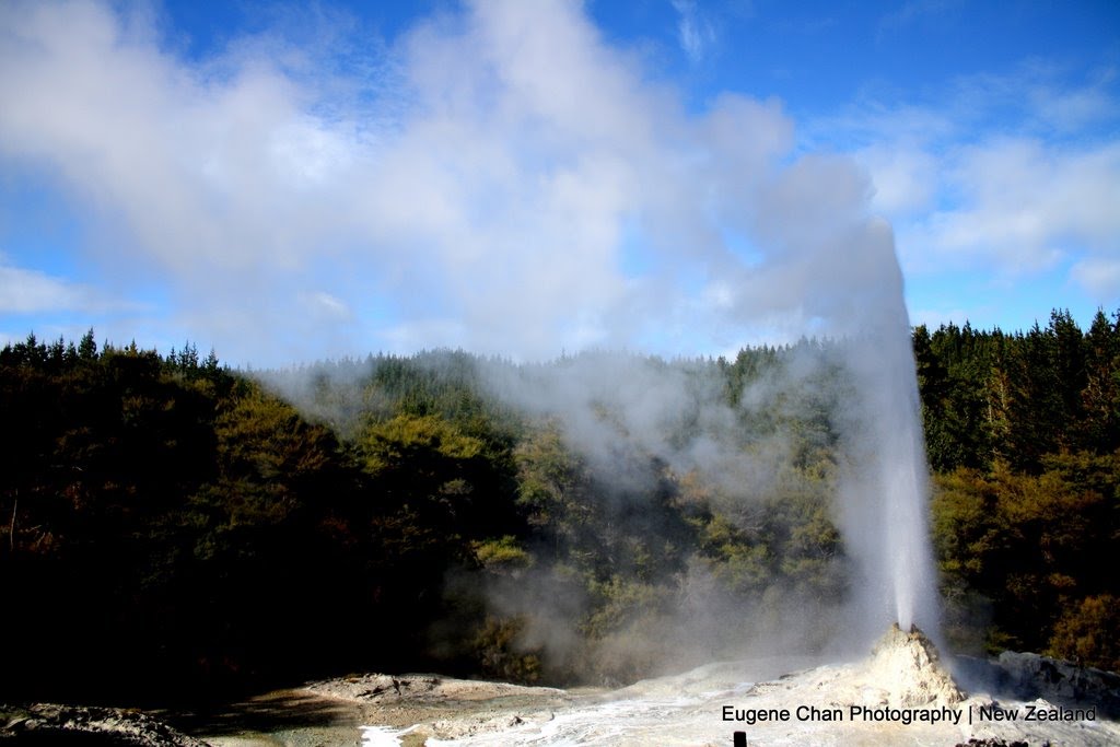 Waiotapu, New Zealand by Eugene Chan