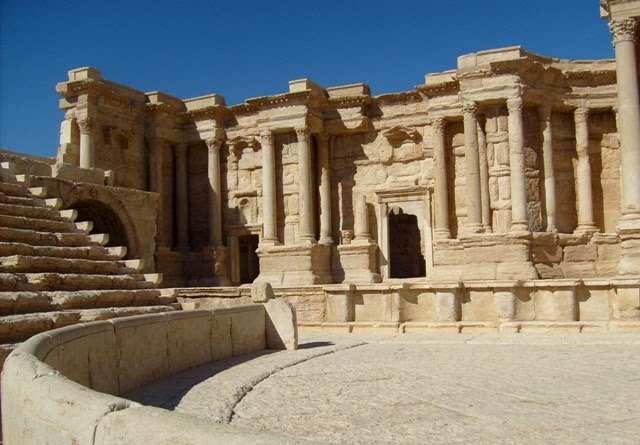 Theater - palmyra by Hassan Abdul-Rahman