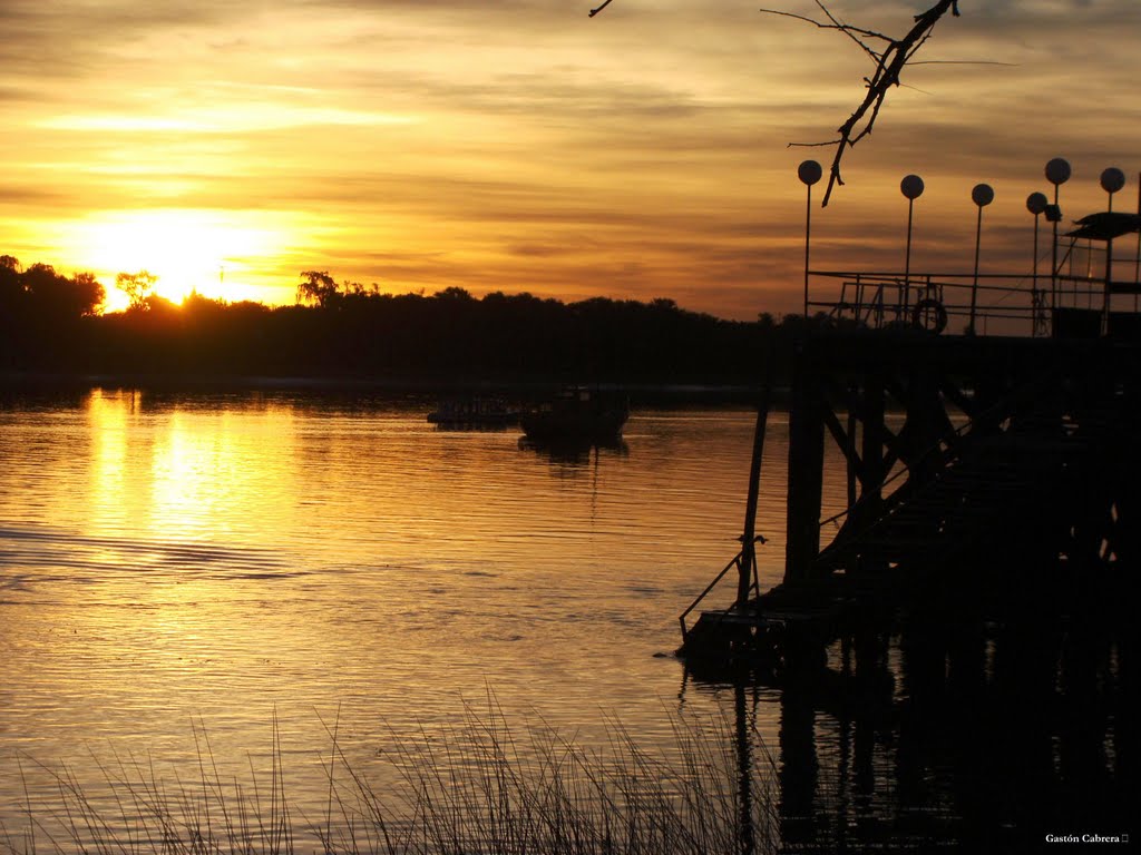 Atardecer en el Rio Negro by colo79