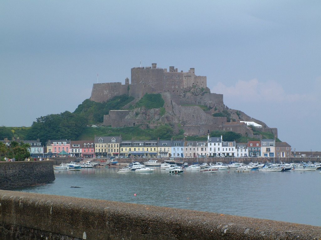 Grouville montorgueil castle by MILES BOSTOCK