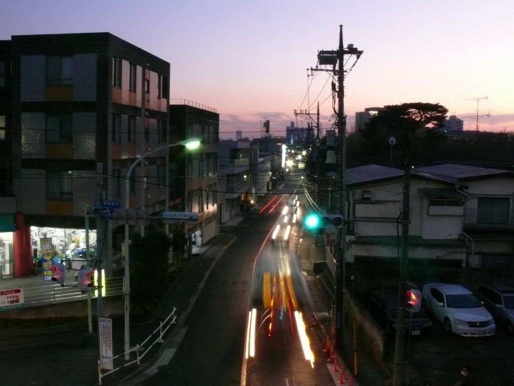 東八道路（新川交番前六叉路） by mthr110