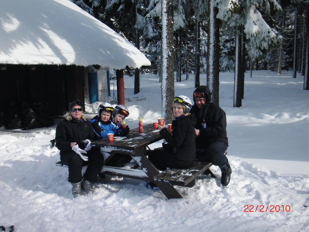 Topje van de berg, Harrachov, Tsjechie by fijke