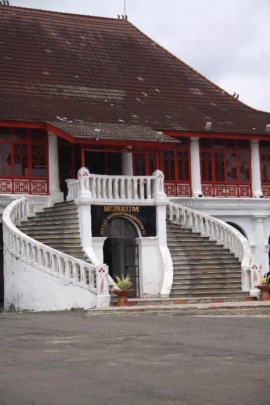 MAIN GATE OF MUSEUM by T. Palgunadi