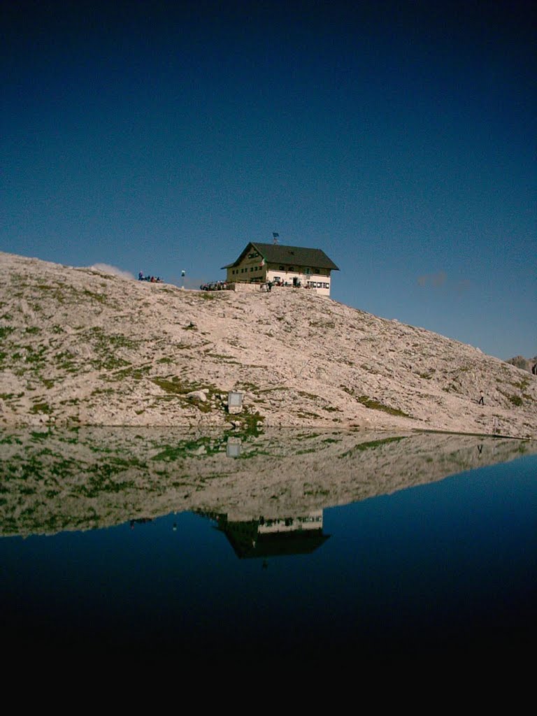 IL LAGO AL PISCIADU' by ANNA DANERI