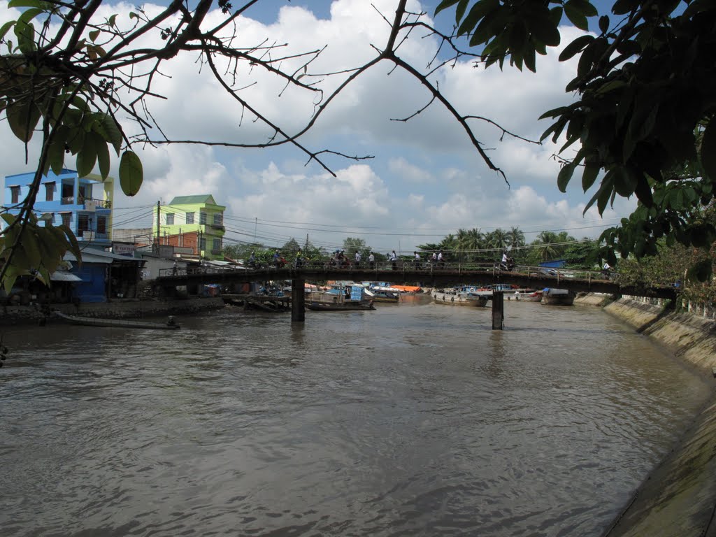 Thị trấn Cầu Kè by Ngọc Viên Nguyễn