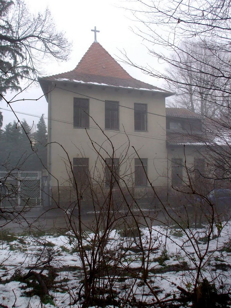 201012081504 Az Evangélikus Egyház Szeretetszolgálatának Központja a Hűvösvölgyi-erdő felől by Harmadik