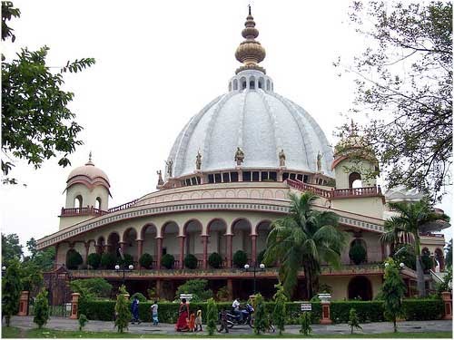 Mayapur iscon temple by Biplab Saha